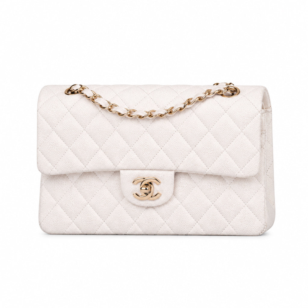 chanel classic size 25
